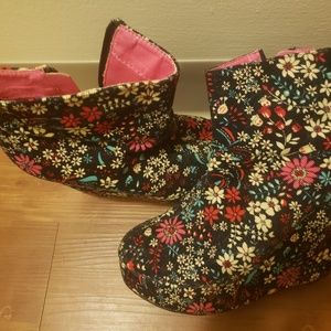 Wedge Shoes